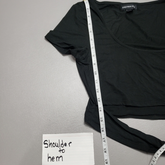 streetwear society black crop top with cutout women's size large - Picture 7 of 8